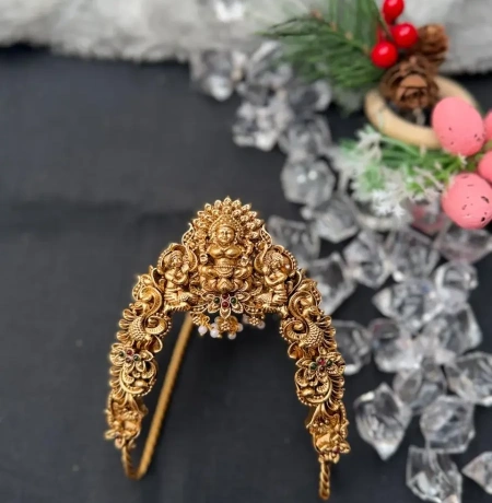 Divine Lakshmi Vanki (Armlet) Collection