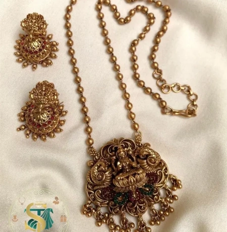 Elegant Lakshmi Pendant Chain with Matching Earrings
