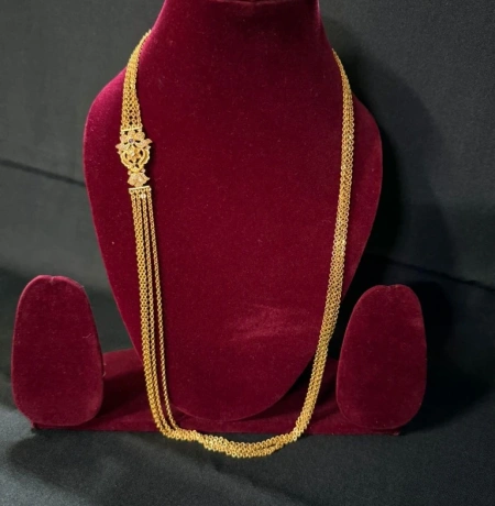 Antique Gold Daily Wear Mugappu Chain - Purple Stone