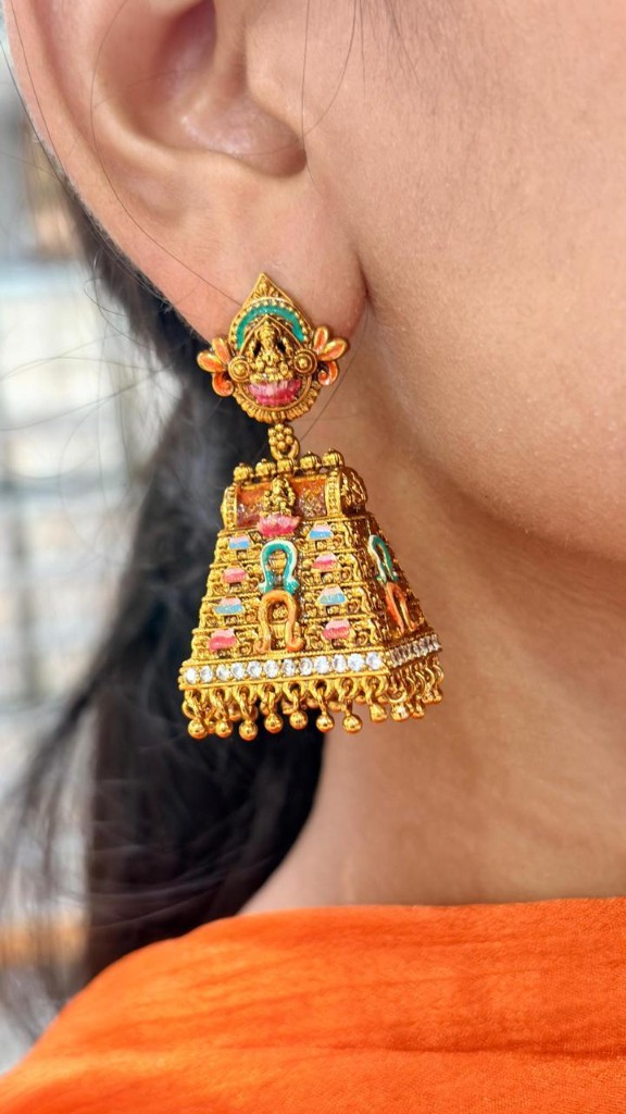 Jhumka earrings